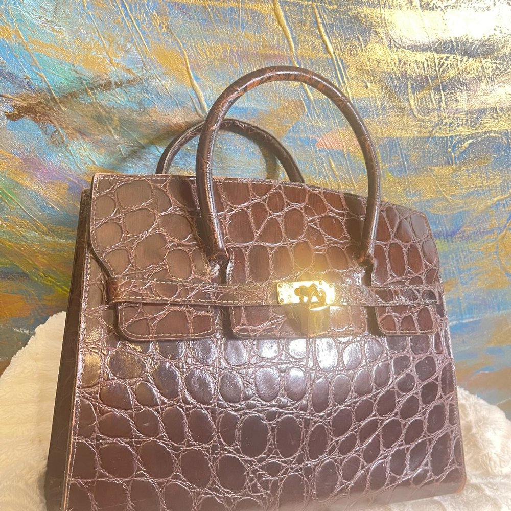 Hand Bags - Picture 14 of 16